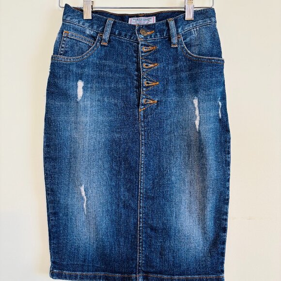 Guess jean skirt - Picture 1 of 3